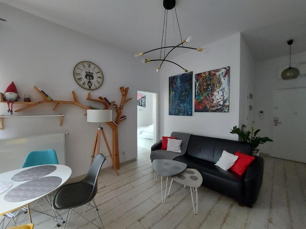 Apartment Ksiecia Witolda 43 Wroclaw Exterior photo